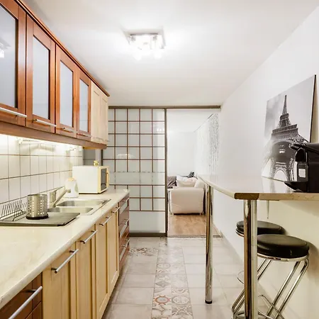 Stylish Natural With Sauna - Heroes Square Apartment Budapest