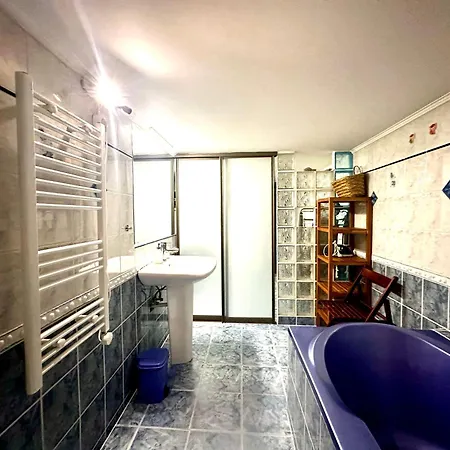 Stylish Natural With Sauna - Heroes Square Apartmán Budapešť