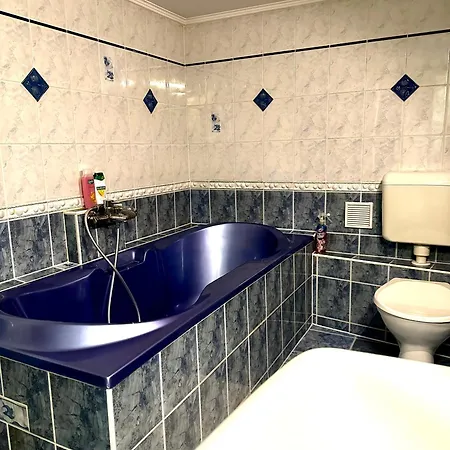 Stylish Natural With Sauna - Heroes Square *