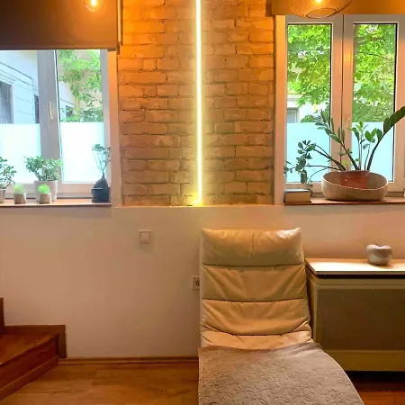 Stylish Natural With Sauna - Heroes Square Apartamento Budapest